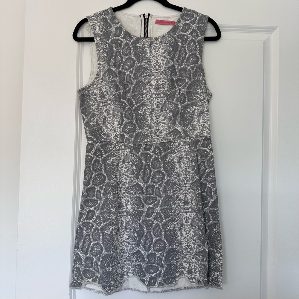 Signature 8 (M) Gray/White Neutral Snakeskin Denim Mini Dress- High Neck